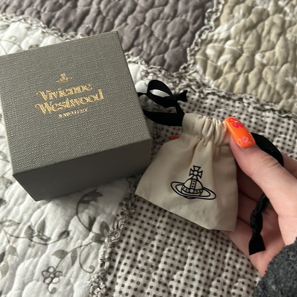 Vivienne Westwood Earrings - Picture 3 of 3